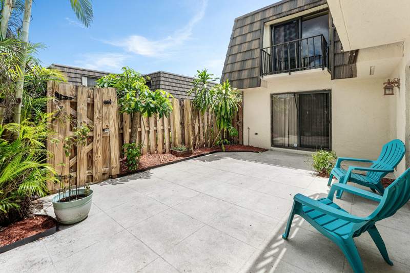 2 bedroom Townhouse at 1534 Forest Lakes Circle #D, Forest Lakes, West Palm Beach — photo 3
