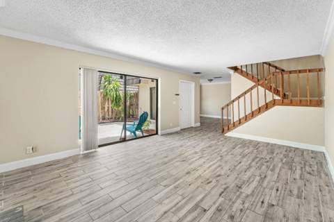 1534 Forest Lakes Circle #D, West Palm Beach FL - photo 12 of 26