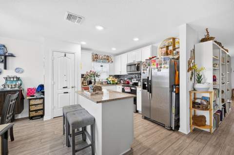 5521 Fantasy Drive, Fort Pierce FL - photo 12 of 50
