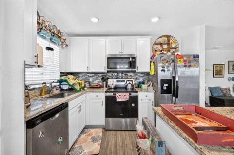 5521 Fantasy Drive, Fort Pierce FL - photo 14 of 50
