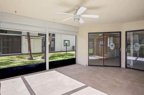 3367 Perimeter Drive, Greenacres FL - photo 23 of 27