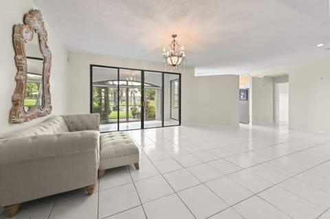 5965 Parkwalk Drive #913, Boynton Beach FL - photo 6 of 44
