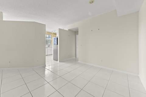 5965 Parkwalk Drive #913, Boynton Beach FL - photo 12 of 44