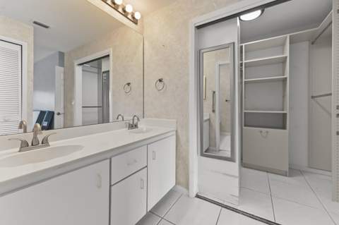 5965 Parkwalk Drive #913, Boynton Beach FL - photo 23 of 44