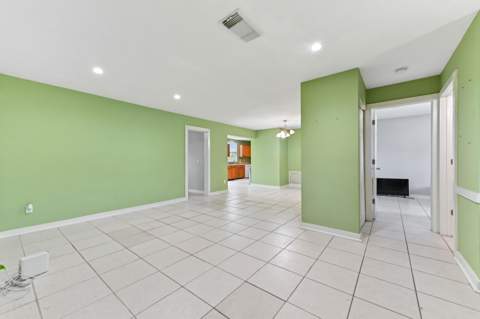 350 SW Homeland Road, Port St. Lucie FL - photo 6 of 25