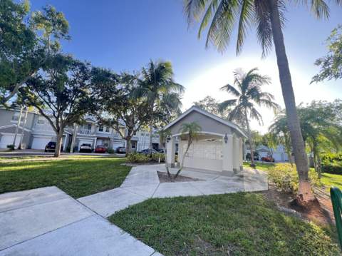 2116 Shoma Drive #Unit 2116, Royal Palm Beach FL - photo 6 of 10