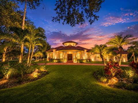 4051 E Ridgeview Drive, luxury home for sale in Davie