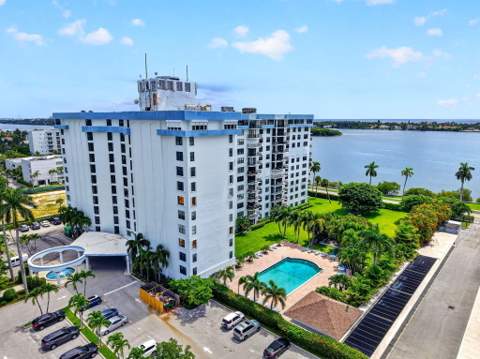 3800 Washington Road #708, West Palm Beach FL - photo 12 of 62