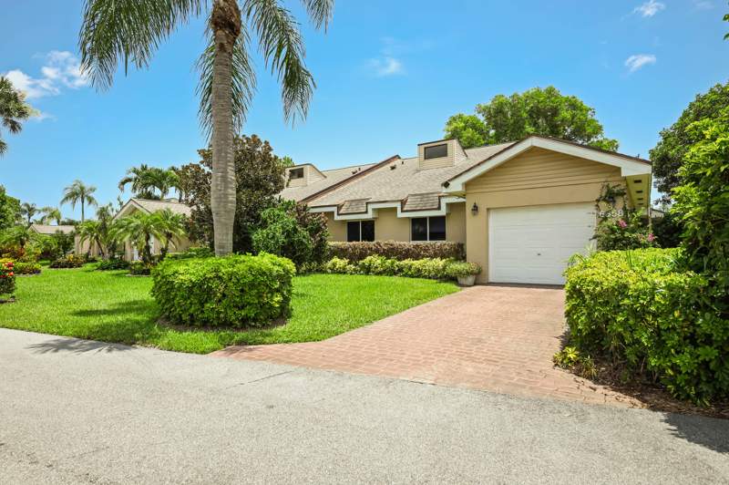 3 bedroom Villa at 6858 Fountains Circle, Fountains, Lake Worth — photo 3