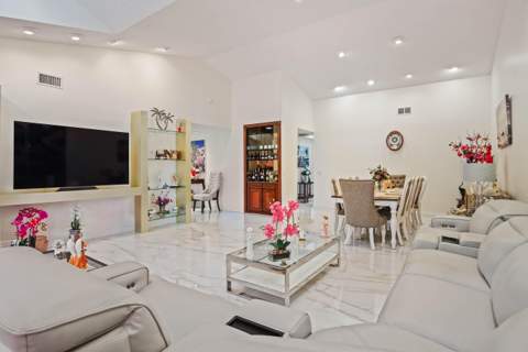 6858 Fountains Circle, Lake Worth FL - photo 9 of 56