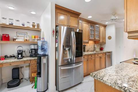 6858 Fountains Circle, Lake Worth FL - photo 18 of 56
