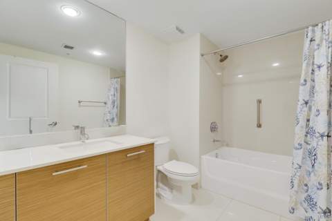 480 Hibiscus Street #821, West Palm Beach FL - photo 15 of 25