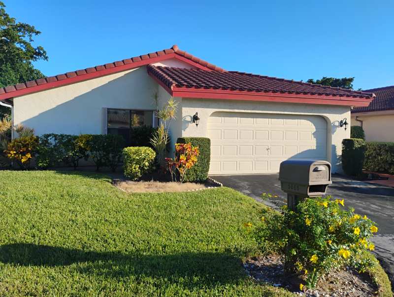 2 bedroom Single Family Residence at 5665 Lakeview Mews Drive, Villas Of Green Glen Ii-B, Boynton Beach — photo 1