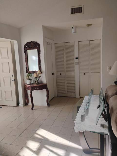 5665 Lakeview Mews Drive, Boynton Beach FL - photo 15 of 35