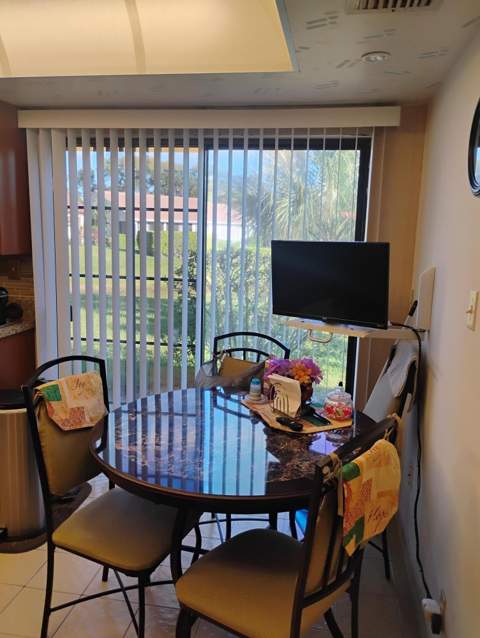 5665 Lakeview Mews Drive, Boynton Beach FL - photo 6 of 35