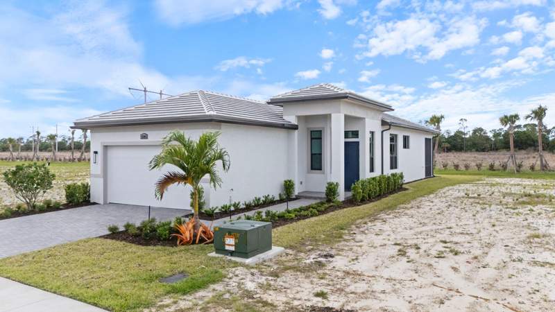 3 bedroom Single Family Residence at 12605 SW Leopold Way, Verano South Pud 1 - Pod, Port St. Lucie — photo 2