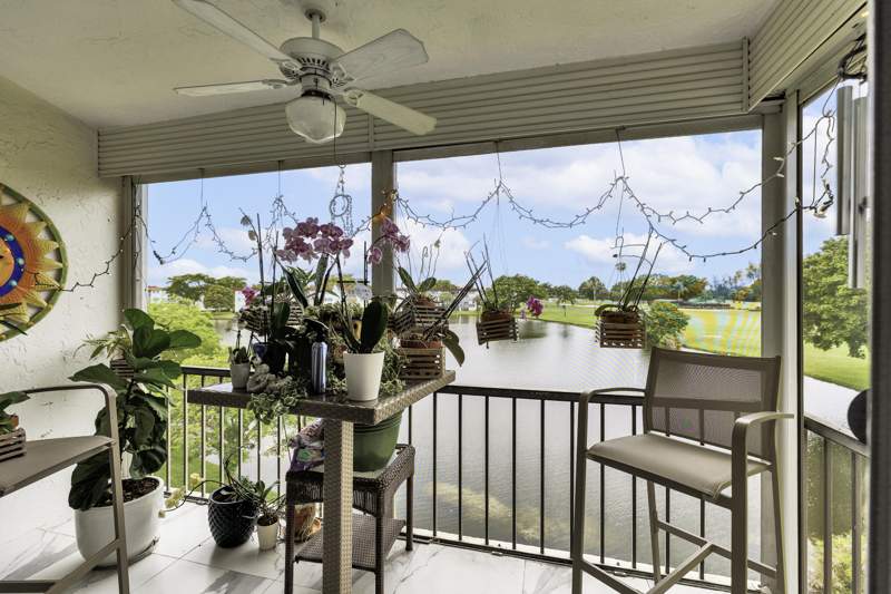 2 bedroom Condominium at 9500 N Hollybrook Lake Drive #301, Hollybrook Golf And, Pembroke Pines — photo 2