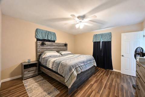 4703 Myrtle Drive, Fort Pierce FL - photo 17 of 39