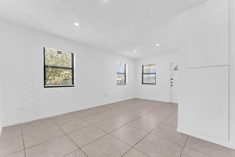 1712 NE 50th Court, Pompano Beach FL - photo 10 of 52