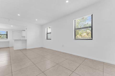 1712 NE 50th Court, Pompano Beach FL - photo 11 of 52