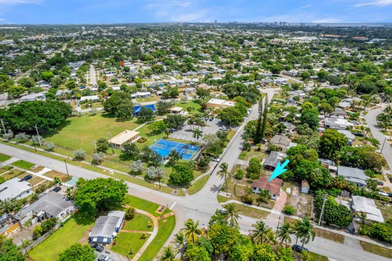 2 bedroom Single Family Residence at 1712 NE 50th Court, Pompano Beach Highlands, Pompano Beach — photo 4