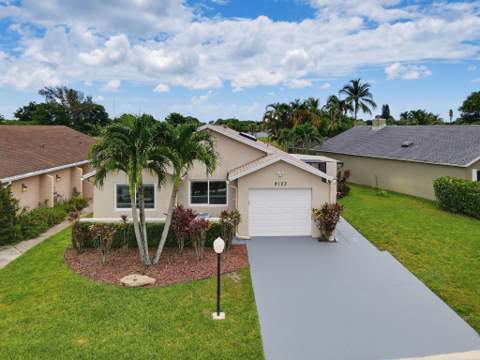 9123 Pine Springs Drive, Boca Raton FL - photo 10 of 59