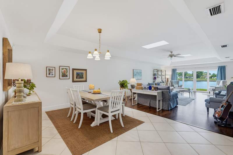 3 bedroom Single Family Residence at 9123 Pine Springs Drive, Pine Springs 1, Boca Raton — photo 5