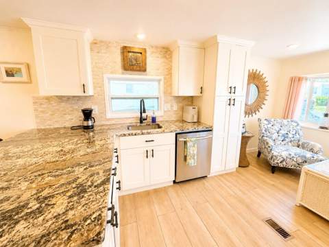 13827 S Indian River Drive #62, Jensen Beach FL - photo 6 of 11