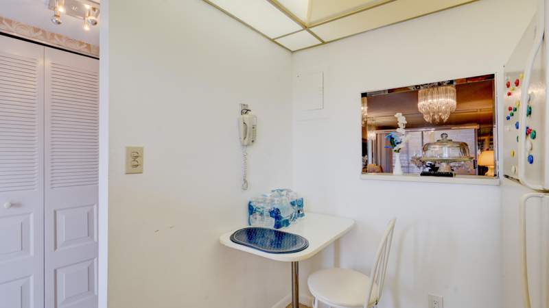 2 bedroom Condominium at 9400 Sunrise Lakes Boulevard #303, Sunrise Lakes 117 Condo, Sunrise — photo 5
