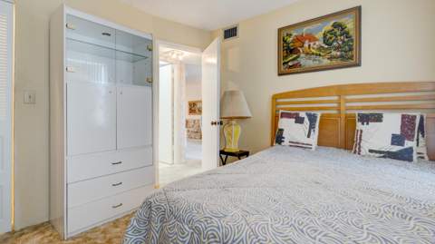 9400 Sunrise Lakes Boulevard #303, Sunrise FL - photo 15 of 29