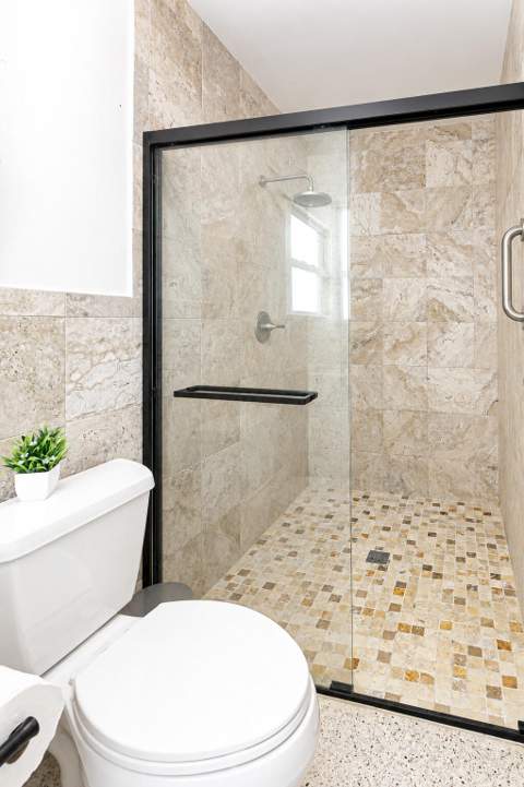 2395 Edgewater Drive, West Palm Beach FL - photo 21 of 32