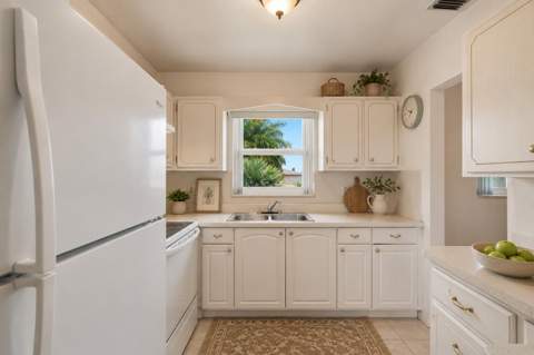 5300 Washington Street #301E, Hollywood FL - photo 8 of 23