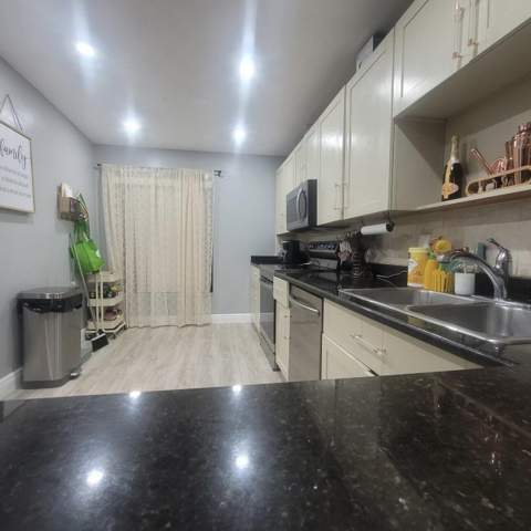 9210 NW 14th Street #273, Pembroke Pines FL - photo 6 of 29