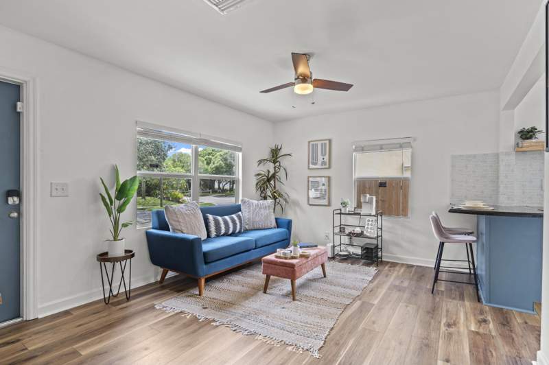 3 bedroom Single Family Residence at 827 Nathan Hale Road, Hillside Park, West Palm Beach — photo 4
