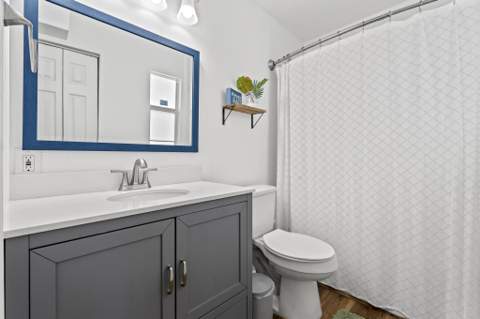 827 Nathan Hale Road, West Palm Beach FL - photo 14 of 51