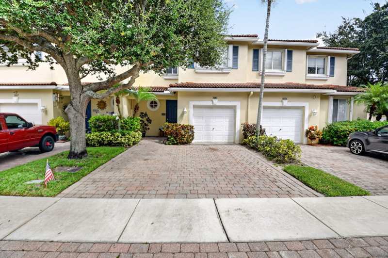 3 bedroom Townhouse at 3085 N Evergreen Circle, Quantum Park Townhomes, Boynton Beach — photo 1