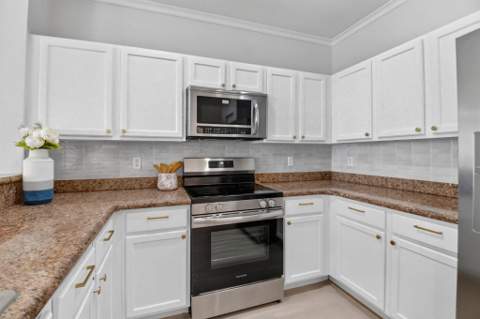 3085 N Evergreen Circle, Boynton Beach FL - photo 13 of 58