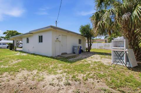 401 SE 1st Avenue, Pompano Beach FL - photo 12 of 36