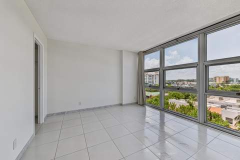 531 N Ocean Boulevard #805, Pompano Beach FL - photo 23 of 44
