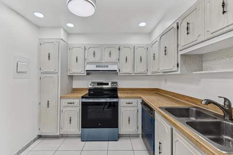 531 N Ocean Boulevard #805, Pompano Beach FL - photo 14 of 44