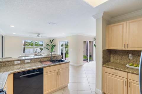 3392 Bollard Road, West Palm Beach FL - photo 11 of 43