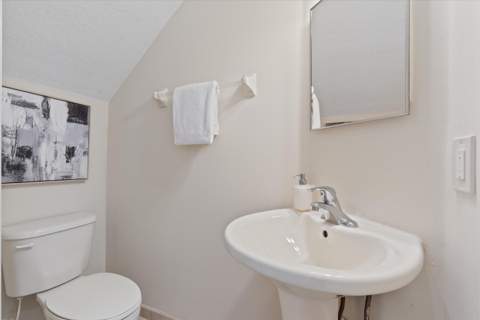 3392 Bollard Road, West Palm Beach FL - photo 14 of 43