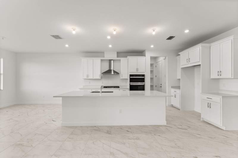 4 bedroom Single Family Residence at 13318 SW Bally Drive, Southern Grove Parcel 28 Replat, Port St. Lucie — photo 3