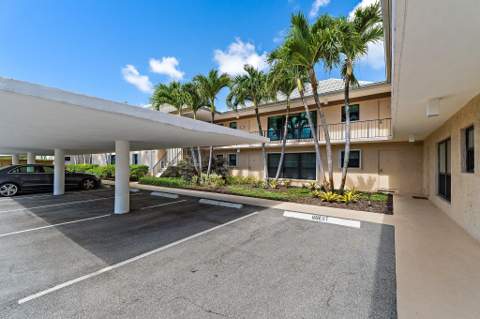1 SE Turtle Creek Drive #A, Jupiter FL - photo 6 of 44