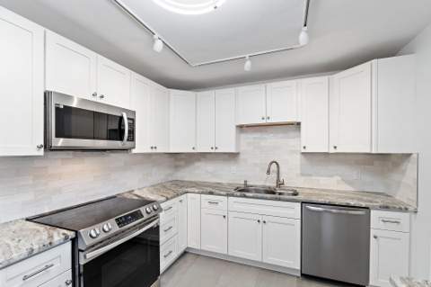 1 SE Turtle Creek Drive #A, Jupiter FL - photo 17 of 44