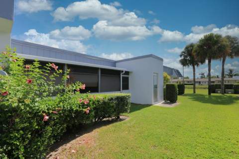 2886 Fernley Drive #91, West Palm Beach FL - photo 19 of 28