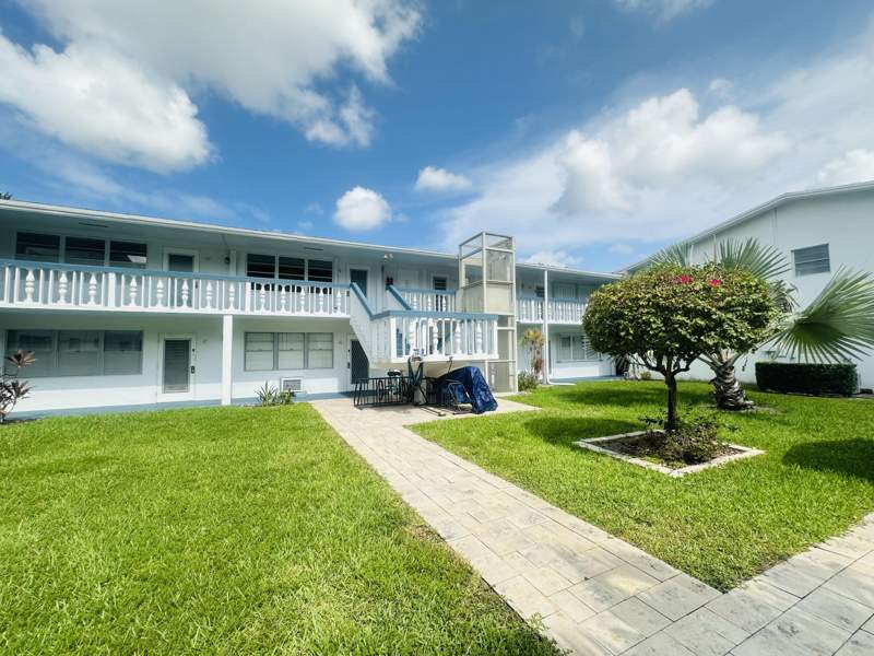 1 bedroom Condominium at 59 Oakridge, Oakridge E Condo, Deerfield Beach — photo 2