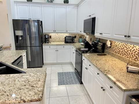 102 SE Rio Palermo, Port St. Lucie FL - photo 14 of 31