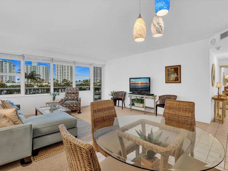 1 bedroom Stock Cooperative at 3300 NE 36th Street #312A, Coral Ridge Towers East Co-Op, Fort Lauderdale — photo 1