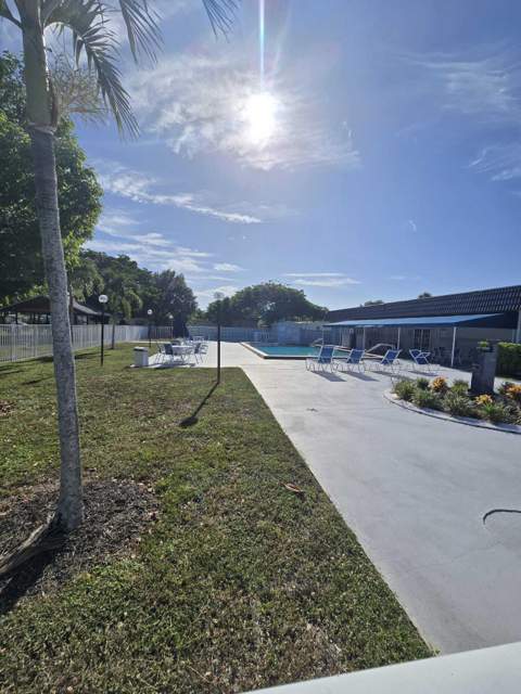 5003 NW 4 Terrace, Deerfield Beach FL - photo 24 of 29